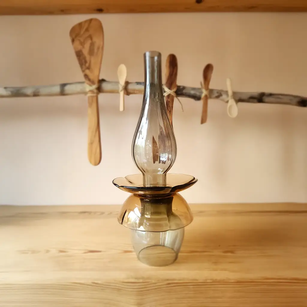 Flavie – Soliflore en verre ambré